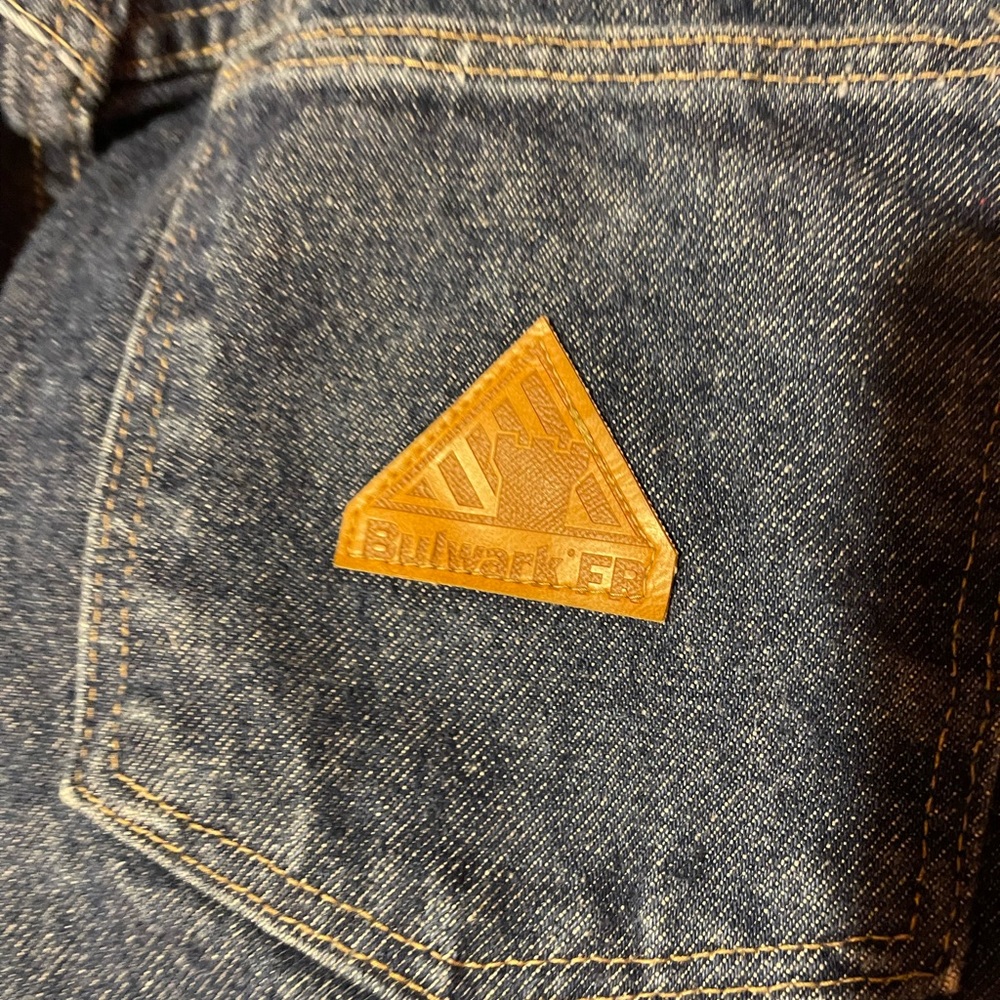 Bulwark FR (Fire Resistance) women’s work jeans - Picture 2 of 3